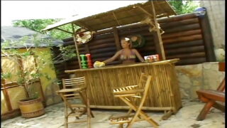 Kremalı turta, üçlü, çift penetrasyon &#8211; tıraşlı am Jessica Moore, David Perry ve Mick Blue tarafından anal seks yaptırıyor ve David Perry ve Mick Blue tarafından dağınık bir anal kremalı turta yaptırıyor