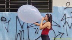 Laura Blow to Pop a 18-inch Chinese Balloon