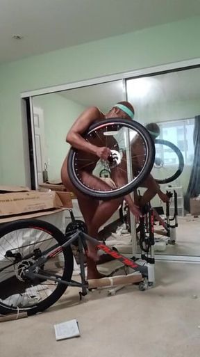 Nude Bike Construction