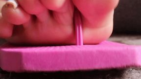 Dolce Amaran wiggling toes on pink flipflop for MOBILE DEVICES - FOOT - FEET- BBW - TOES - NAILS - FLIPFLOP - NEON - WIGGLING
