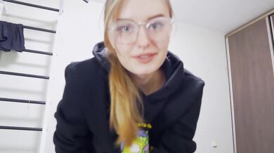 Step-Daddy Makes Daughter Gush Under Anal Homework