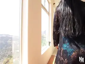 Super sexy MILF enjoys lesbian fun with a younger girl