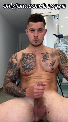 My Big Cock Looking for Holes to Pregnate