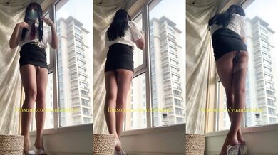 Chinese ladyboy in black stockings squirts before the window while flashing