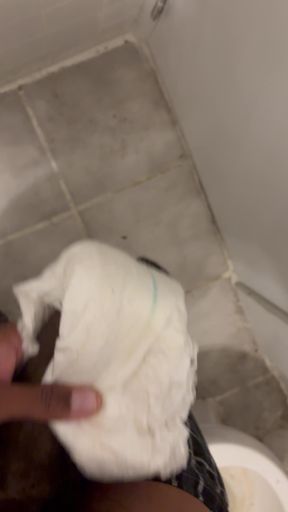 Jerking and cumming into small diaper