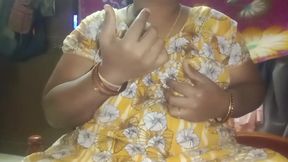 Indian National Woman Masturbates in Solitude When Her Tamil Husband Is Not at Home