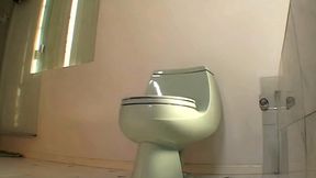 Holly And Kailani Are Inch Freaks