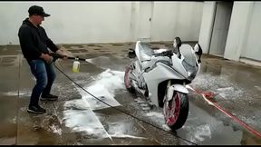 Gozando na cara da branquinha japonesa