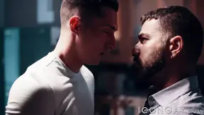 Twink Tristan Hunter facialized after hardcore doggystle fuc