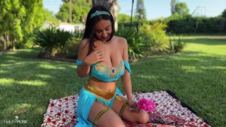 Virgin Princess Jasmine Gets Creampied POV Cosplay Hailey Rose