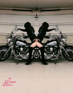 Jenna Bliss biker