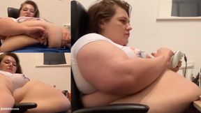 A Gaining Gamer (480 MP4)