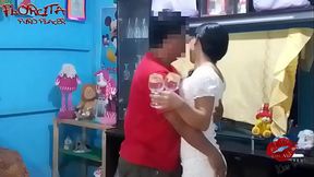 Llego con un vino  a  visitarme y  terminamos cogiendo ,