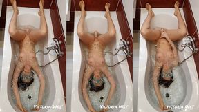 victoria wet - underwater fun in the bathtub with a suction cup dildo