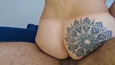 Viajei com meu amigo RENBRI CARIOCA , para a casa de praia em Vila Velha Espírito Santo e transamos gostoso de frente para o mar sexo bareback, na pele, no pelo