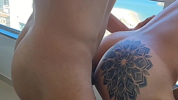 Viajei com meu amigo RENBRI CARIOCA , para a casa de praia em Vila Velha Espírito Santo e transamos gostoso de frente para o mar sexo bareback, na pele, no pelo