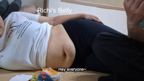 Eating a Hamburger on an Empty Stomach in the Morning? Rich’s Intense Belly Sounds That Shocked Her Husband! (Couple Talk)