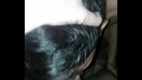 El novio de mi amiga se la deja chupar