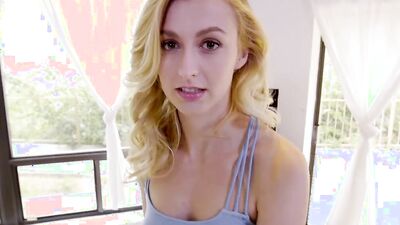 Dirty Alexa Grey is ready to take a dick or two up her twat to get bailed