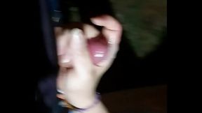 Pelada nas ruas me masturbando , fazendo squirt e chupando rola