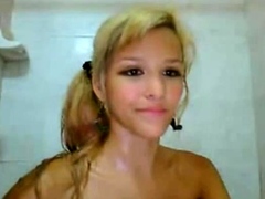 shower webcam show