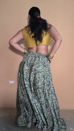 Amateur Indian Couple Presenting Extremely Hot Dance