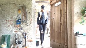 Alice McQueen's sneakers