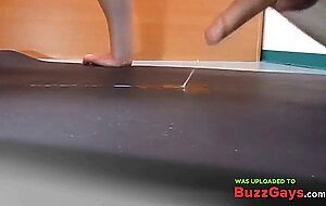 Pushups humping and cumming handsfree