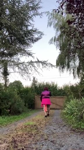 Dressed with a new pink skirt and the fuchsia tie stained with semen for a night out