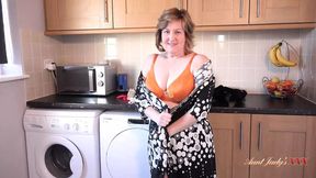 Mommy's got a 50-inch tube to suck&#x1F61C; your fat cock&#x1F32D;