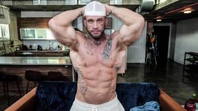 Davin Strong: The Ultimate Fuckable BodyBuilder Experience