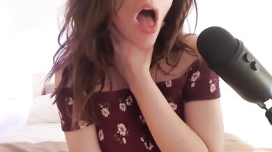 Cute girlfriend whispers to you how she wants you to lick her pussy - ASMR