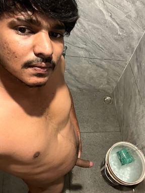 I am a handsome boy from India and if anyone wants to contact me then message me on my Instagram ID.