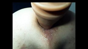 Preparing my ass for a deep fuck