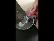 cum in a bowl