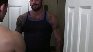 MATURE AND HANDSOME HUGH HUNTER ENGAGES IN A STEAMY ANAL AFFAIR WITH YOUNGensualmethodVisitors. Ethan Slade My Favouarite