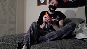 Masked Twink Lotion Floods Feet Cums Gushing Foot Fetish Wreck