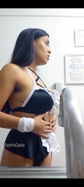 Maid My Boss Gets Me Hooked on Smoking and so He Doesn't Get Angry I Give Him My Pussy