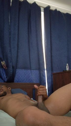 BBC thick and horny after gym that needs to cum