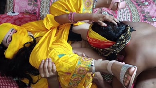 Desi bhabhi dirty talk with Hindi audio