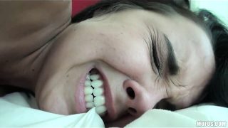 Sexo anal duro para la amateur de grandes tetas Dillion Harper