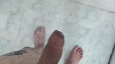 HOT SHOWER: EXCLUSIVE MOMENTS WITH LKINGSBR