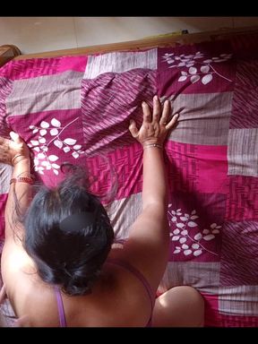 Sexy Body Desi Tamil Aunty Big Tits Bouncing Hard Fucking & Doggy Style Creampie Sex