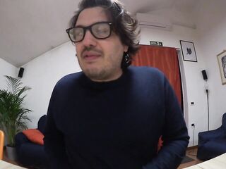 Cerchi il Clip di Guendalina Tavassi del Grande Fratello? Vergognati