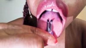 Teenie becomes Play thing for Giantess Big Sexy Mouth 4k