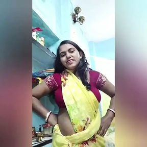 Indian mature BENGALI BAHU Get in Her Tight by Old Sasur Ji during daytime ( Hindi Audio )