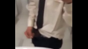 Paja en el ba&ntilde_o del trabajo