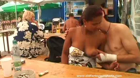 Sneaky Couple Finds Secret Spot Behind House for Steamy Fuck Fest