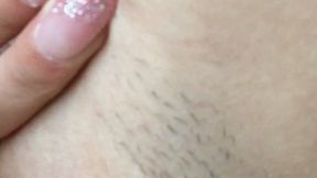 Hairy armpits sweat