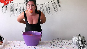 Bobbing for apples - bucket full of jizz